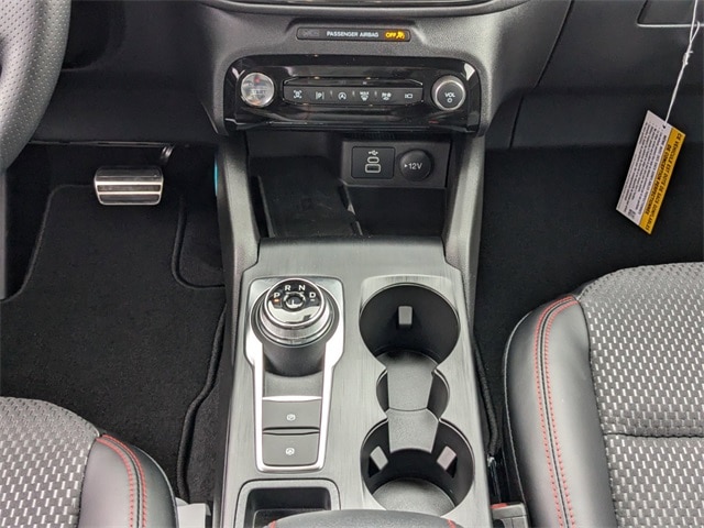 2024 Ford Escape ST-Line Elite photo 19