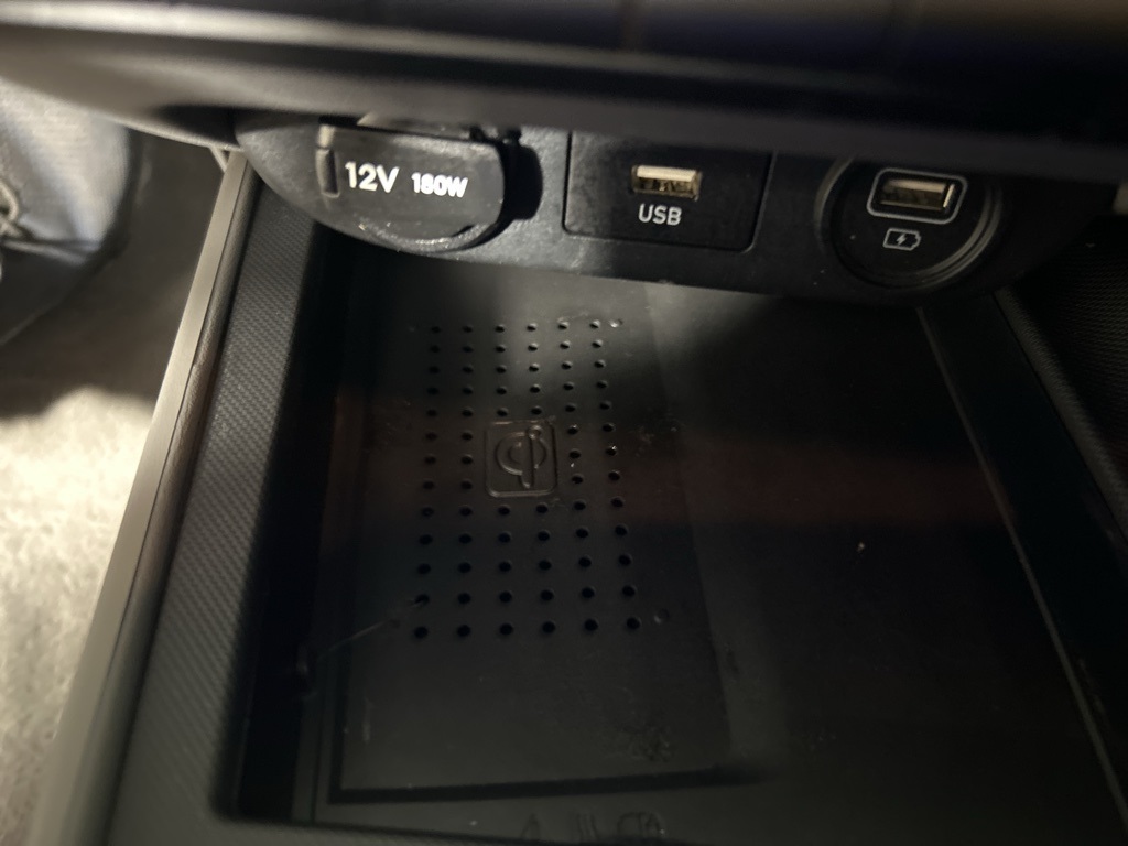 2023 Hyundai Elantra SEL photo 26