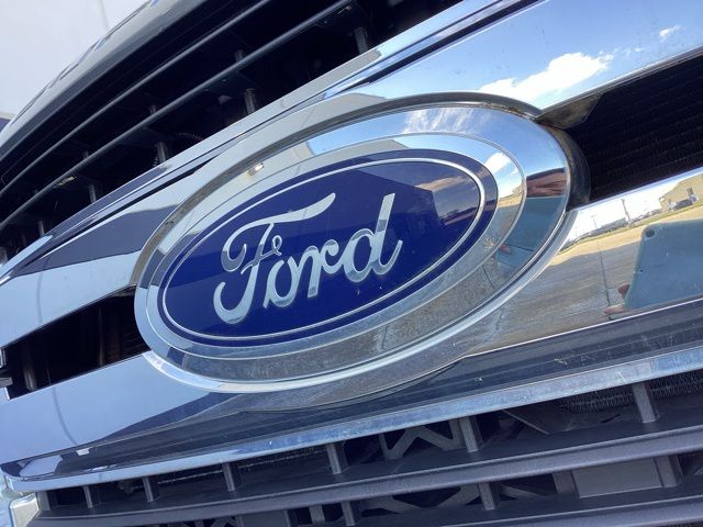 2017 Ford F-250 photo 3