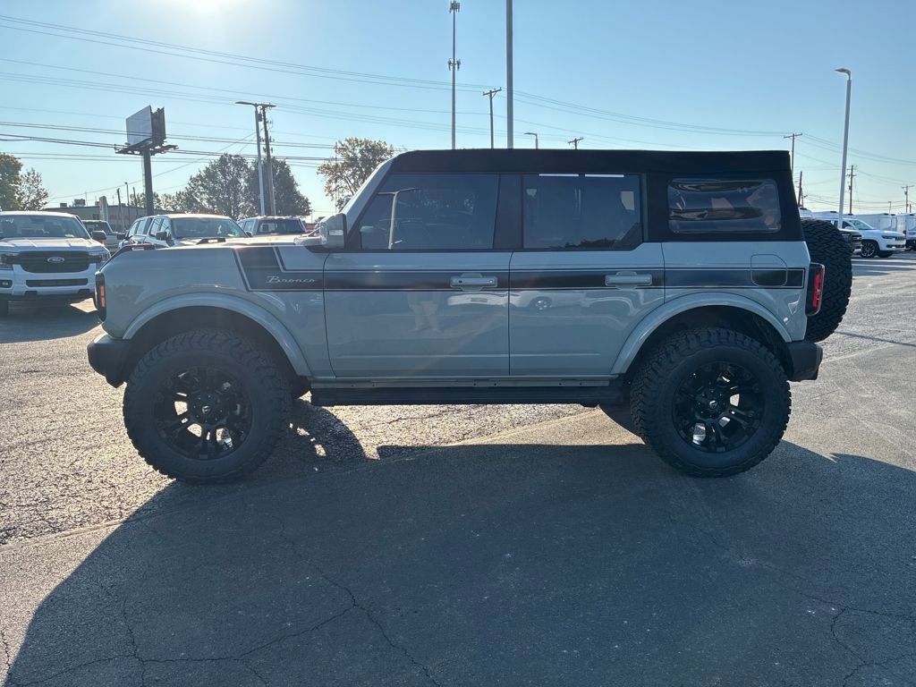 2023 Ford Bronco Outer Banks photo 23