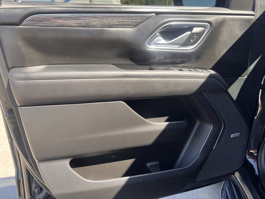 2022 Gmc Yukon XL SLT photo 13