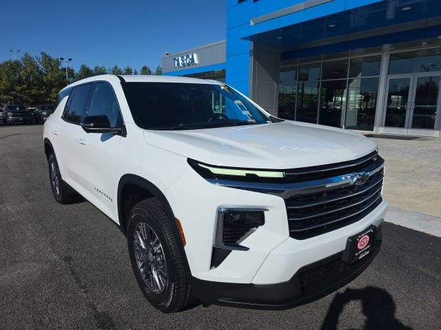 2026 Chevrolet Traverse LT's photo