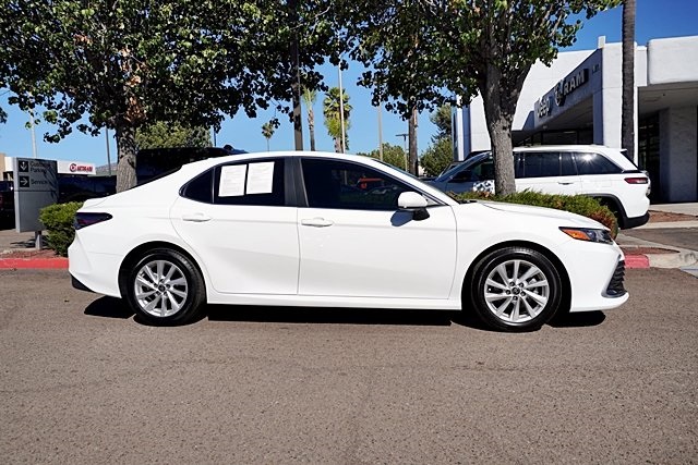 2024 Toyota Camry LE photo 6