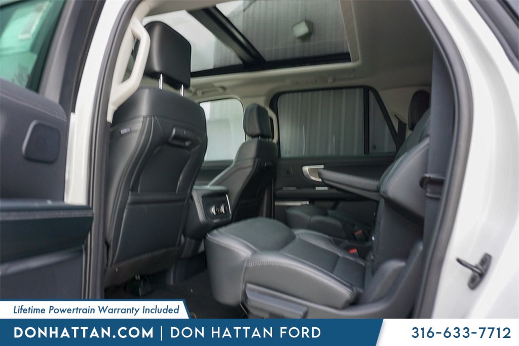 2025 Ford Expedition MAX Platinum photo 20