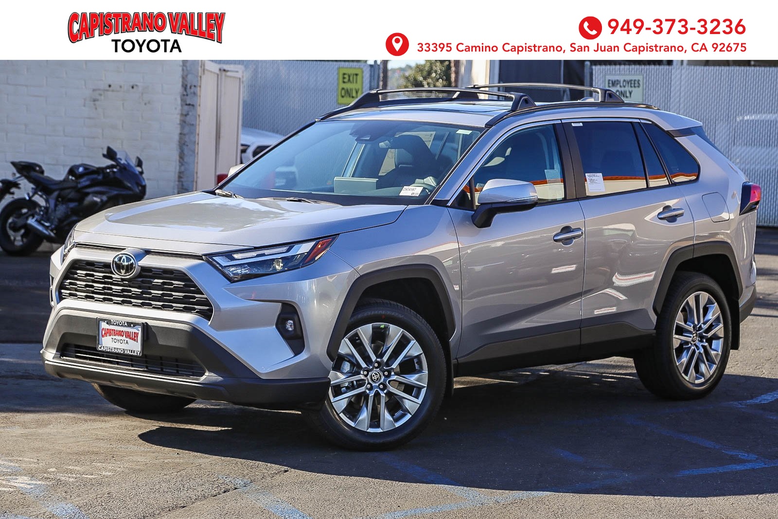 2025 Toyota RAV4 XLE Premium's photo