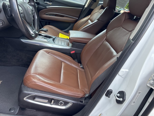 2020 Acura MDX Technology SH-AWD photo 9