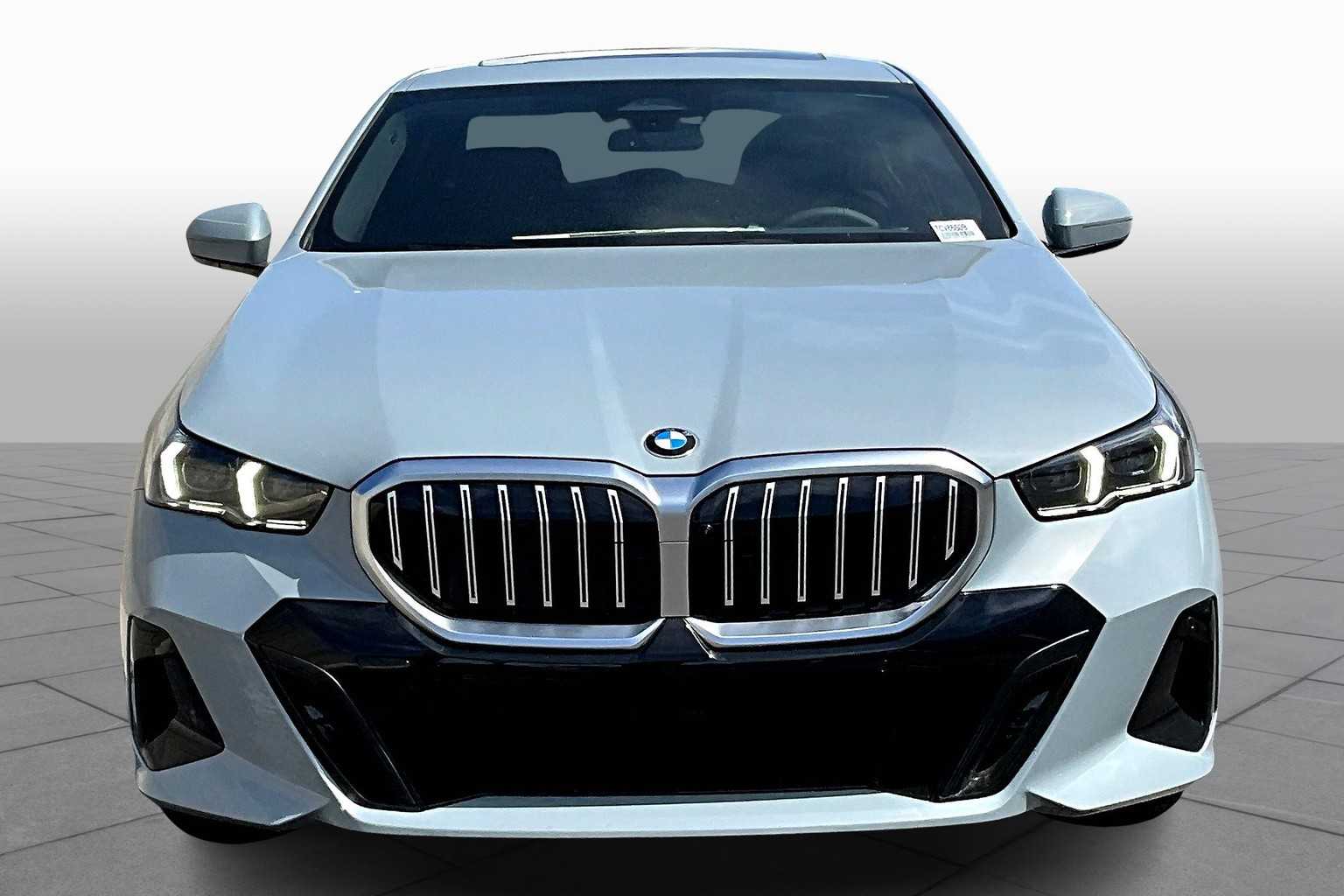 2026 Bmw 530i xDrive photo 3