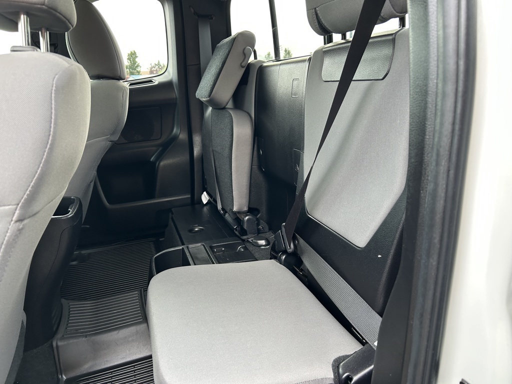 2022 Toyota Tacoma SR photo 24