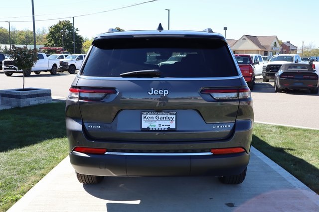 2025 Jeep Grand Cherokee Limited photo 28