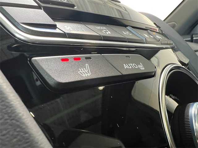 2025 Acura RDX Base photo 24