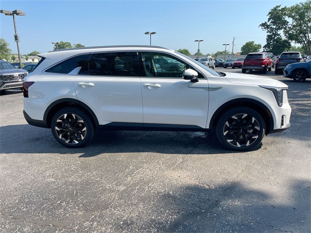 2025 Kia Sorento EX photo 25