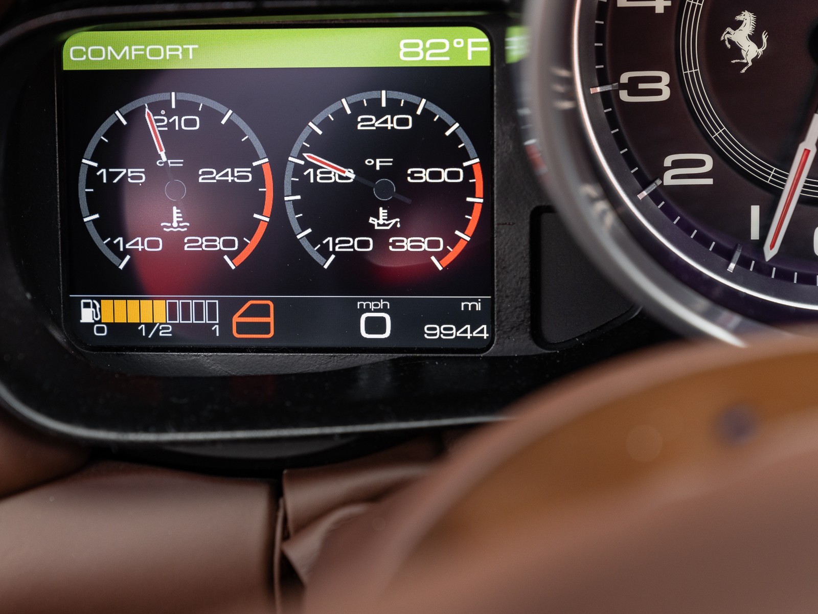 2015 Ferrari California T photo 43