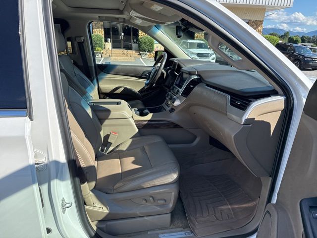 2019 Gmc Yukon XL SLT photo 16