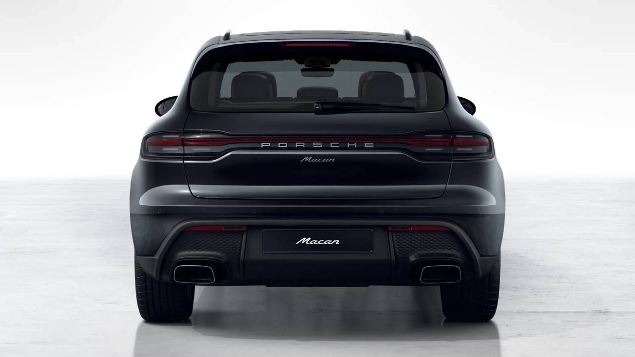 2026 Porsche Macan T photo 6