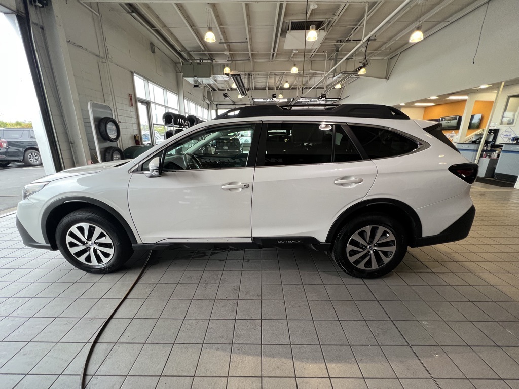 2020 Subaru Outback Premium photo 4