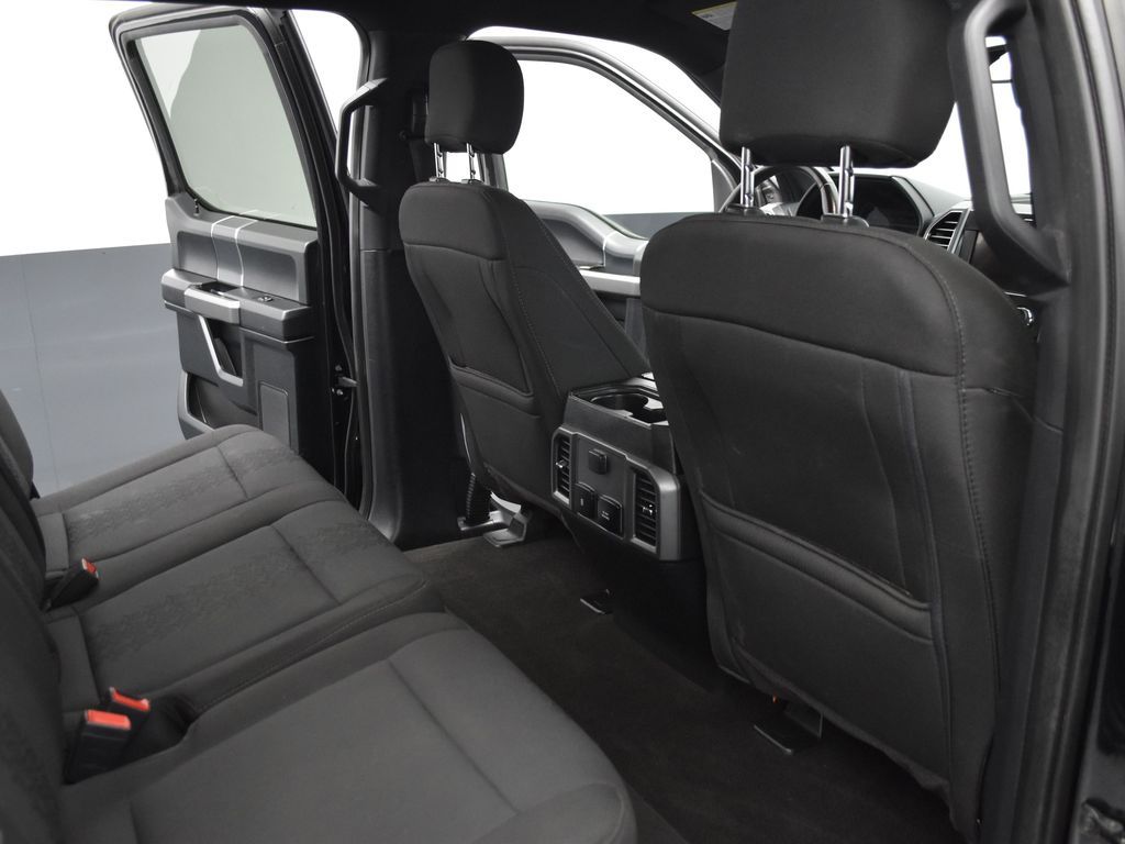 2020 Ford F-150 XLT photo 19