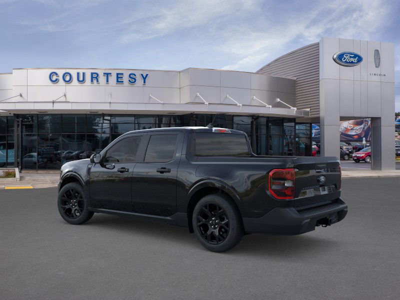 2025 Ford Maverick XLT photo 3