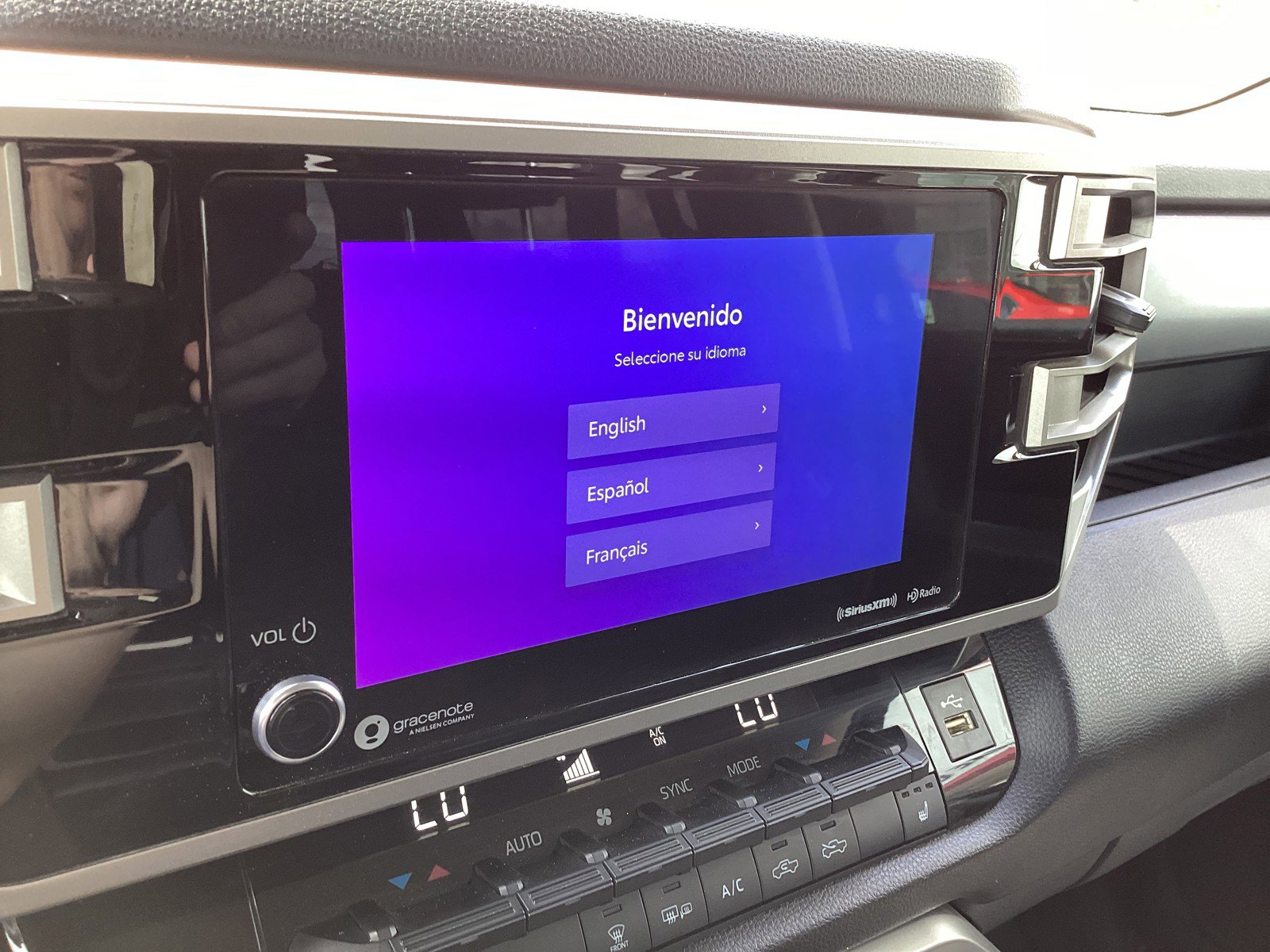 2022 Toyota Tundra SR5 photo 26
