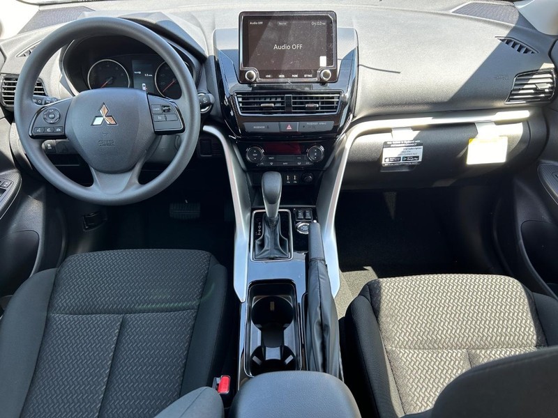 2024 Mitsubishi Eclipse Cross Ralliart photo 16