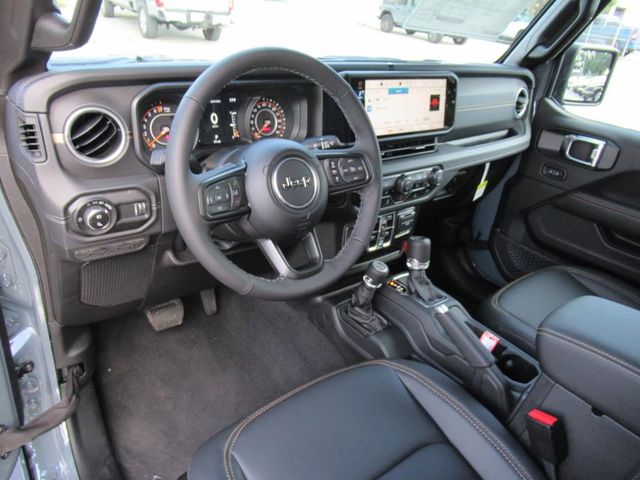 2025 Jeep Gladiator Sport photo 16
