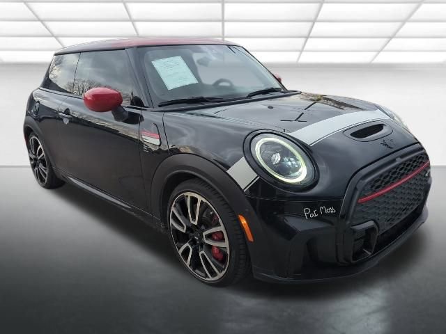 2023 MINI Hardtop 2 Door John Cooper Works's photo