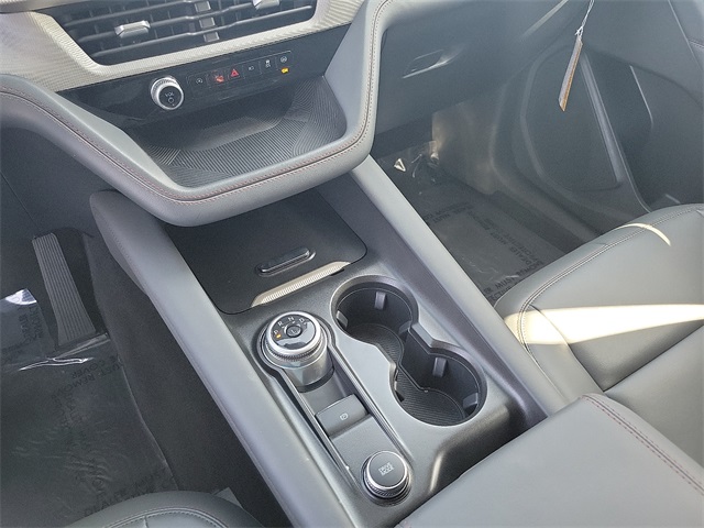 2025 Ford Explorer photo 10
