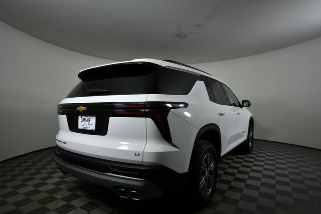 2024 Chevrolet Traverse photo 10