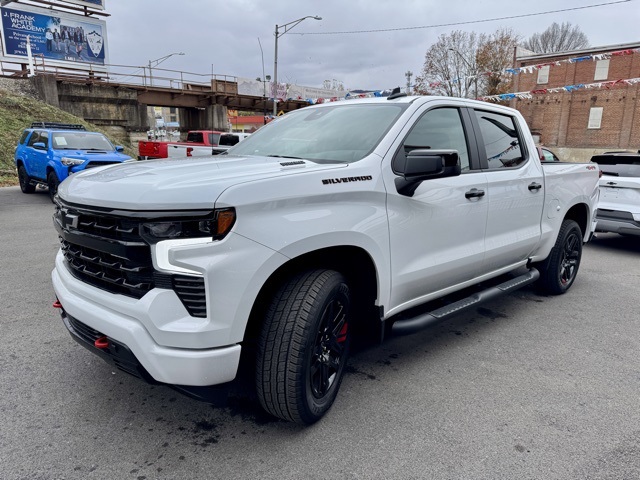 2025 Chevrolet Silverado 1500 RST photo 4