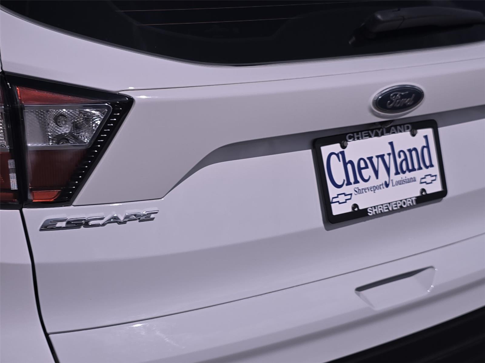 2018 Ford Escape S photo 25