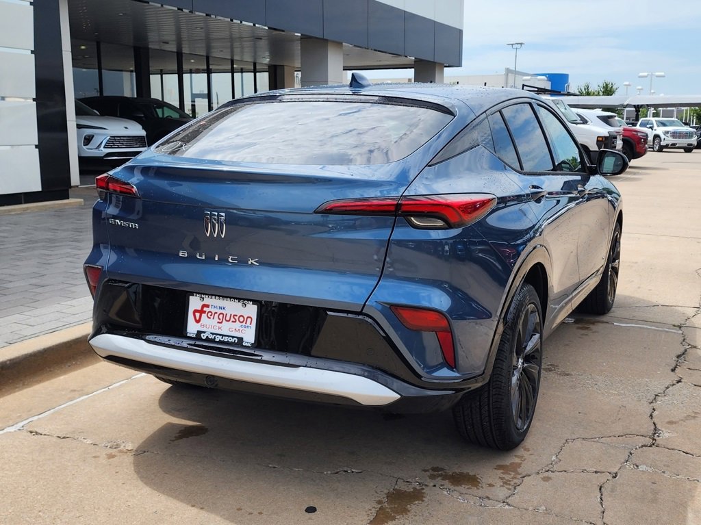 2025 Buick Envista ST photo 2