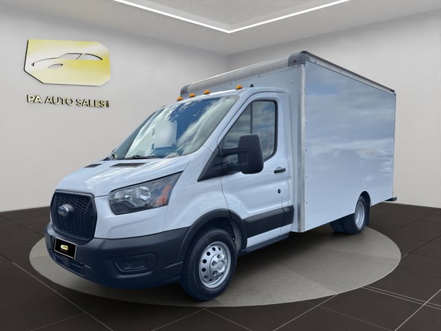 2020 Ford Transit Cutaway photo 3