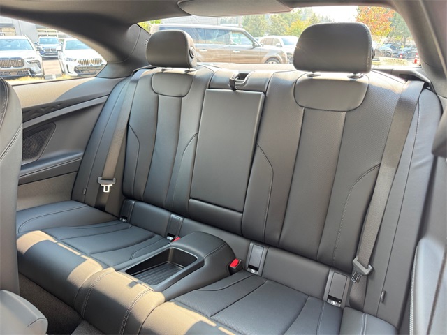 2025 Bmw 230i xDrive photo 22