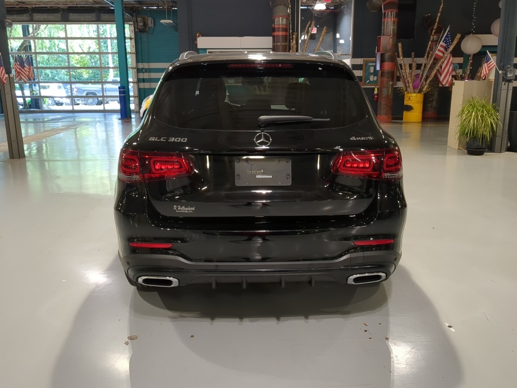 2022 Mercedes Benz GLC 300 4MATIC photo 6