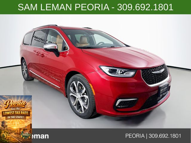2026 Chrysler Pacifica Pinnacle's photo