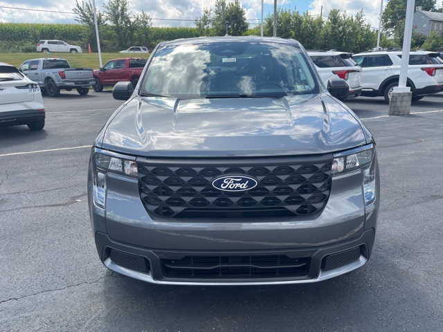 2025 Ford Maverick XLT photo 2