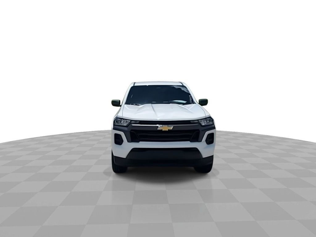2025 Chevrolet Colorado Work Truck LT photo 3