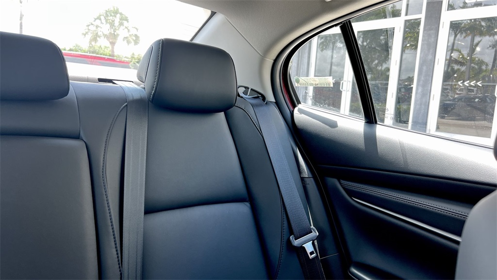 2025 Mazda Mazda3 Sedan 2.5 Select Sport photo 19