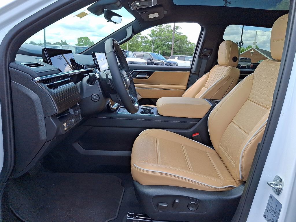 2025 Gmc Sierra Denali photo 14