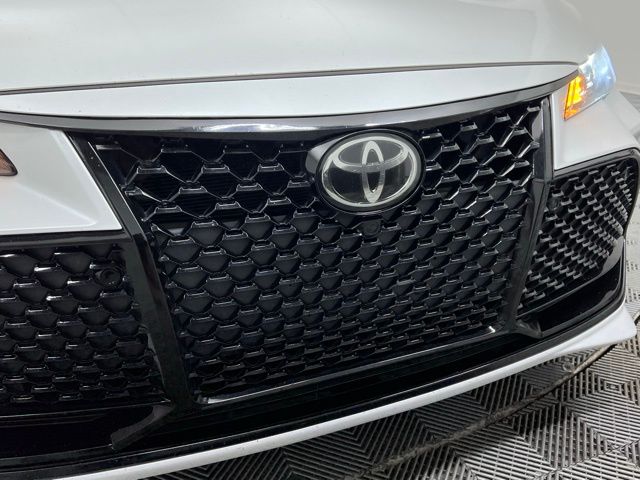 2021 Toyota Avalon XSE photo 3