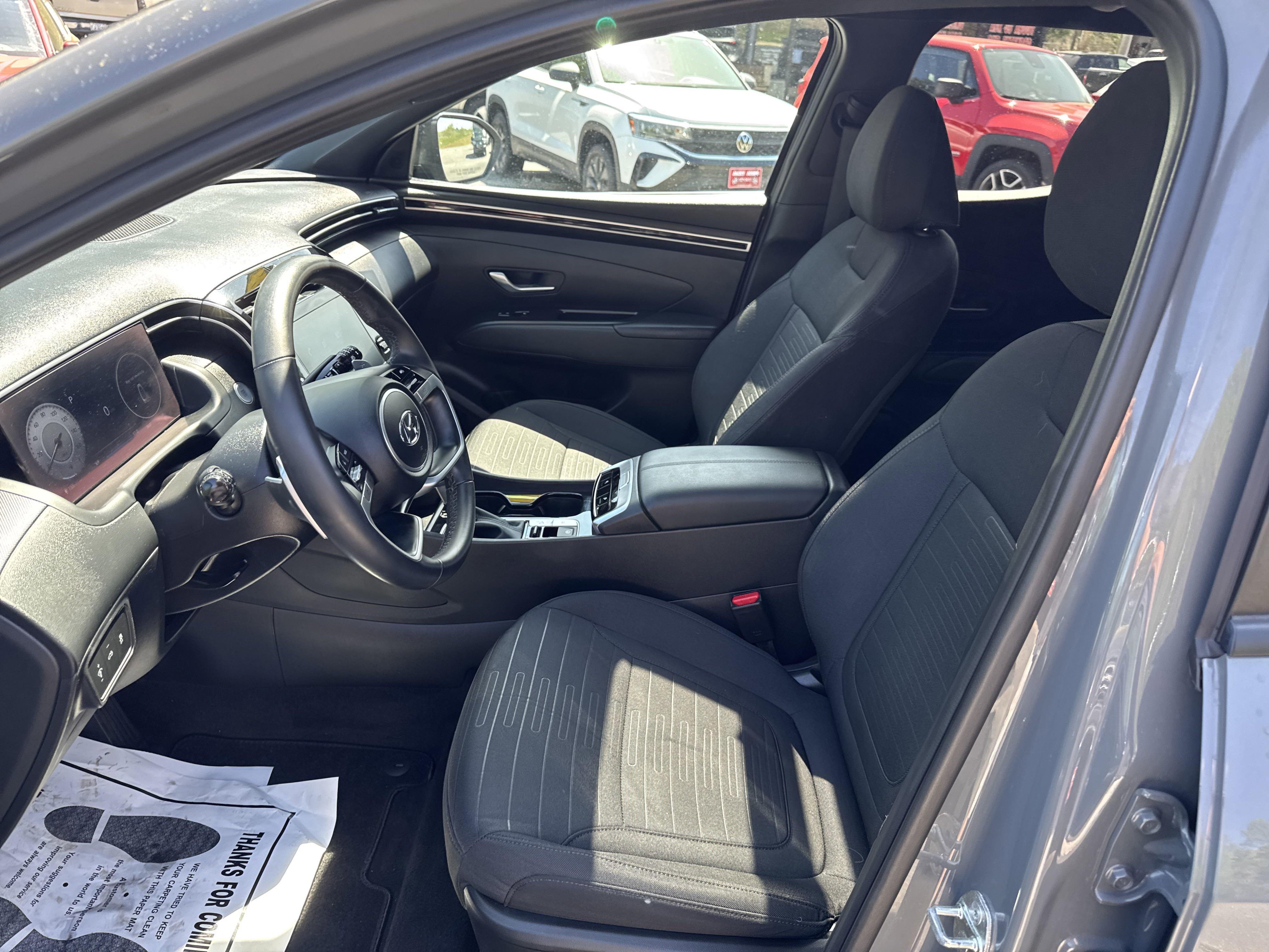 2022 Hyundai Santa Cruz SEL Premium photo 2