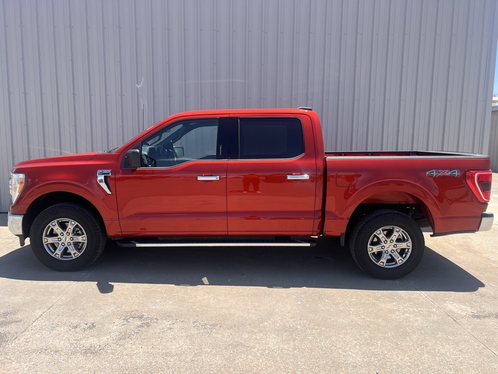 2023 Ford F-150 XLT photo 3