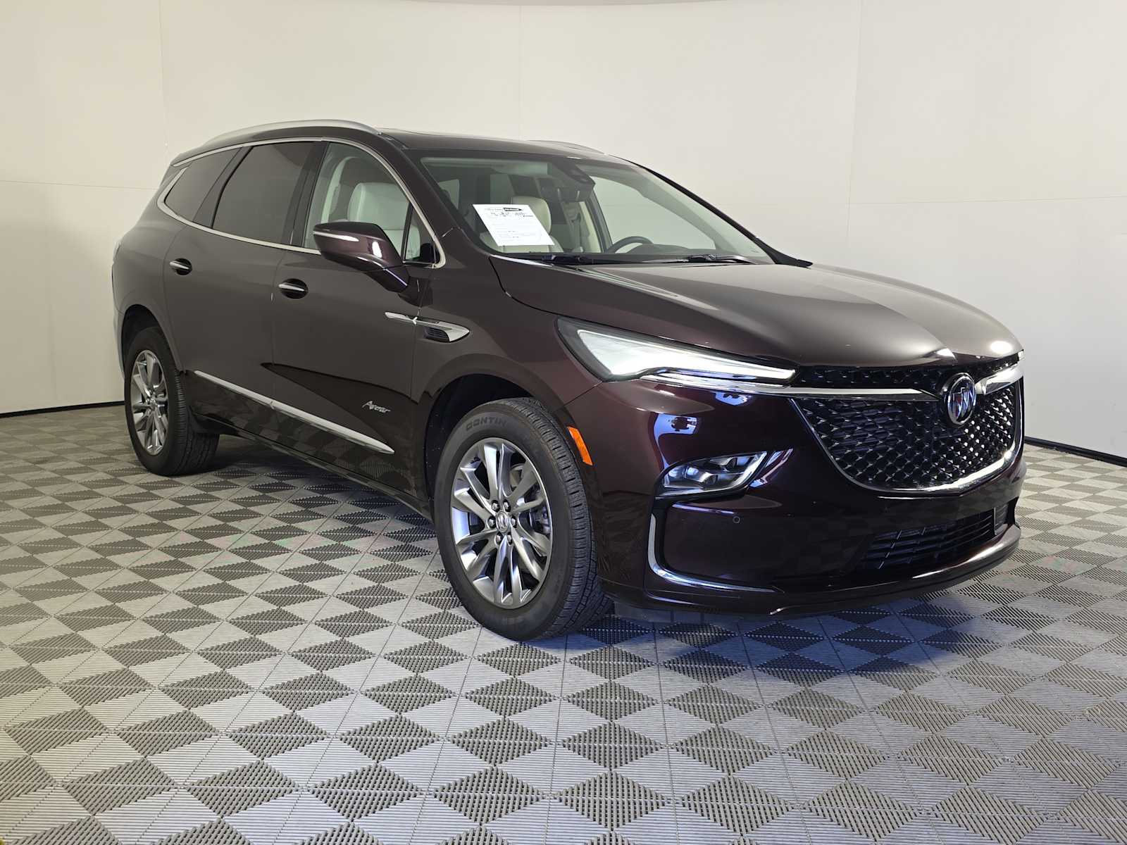 2023 Buick Enclave Avenir's photo