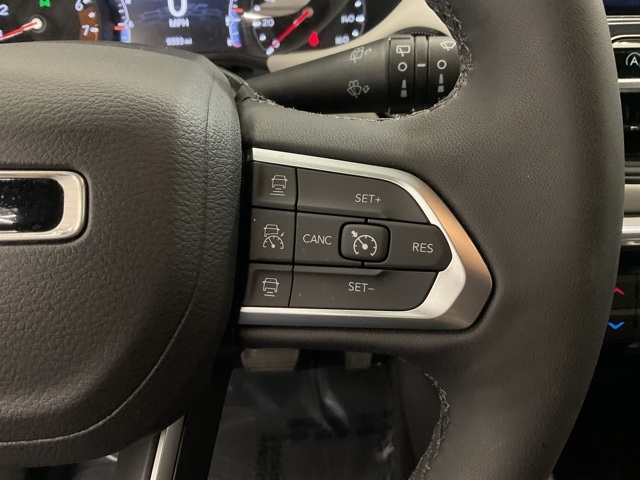 Used 2024 White Jeep Limited image 13