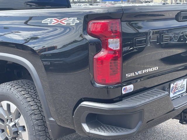 2026 Chevrolet Silverado 2500HD Custom photo 8