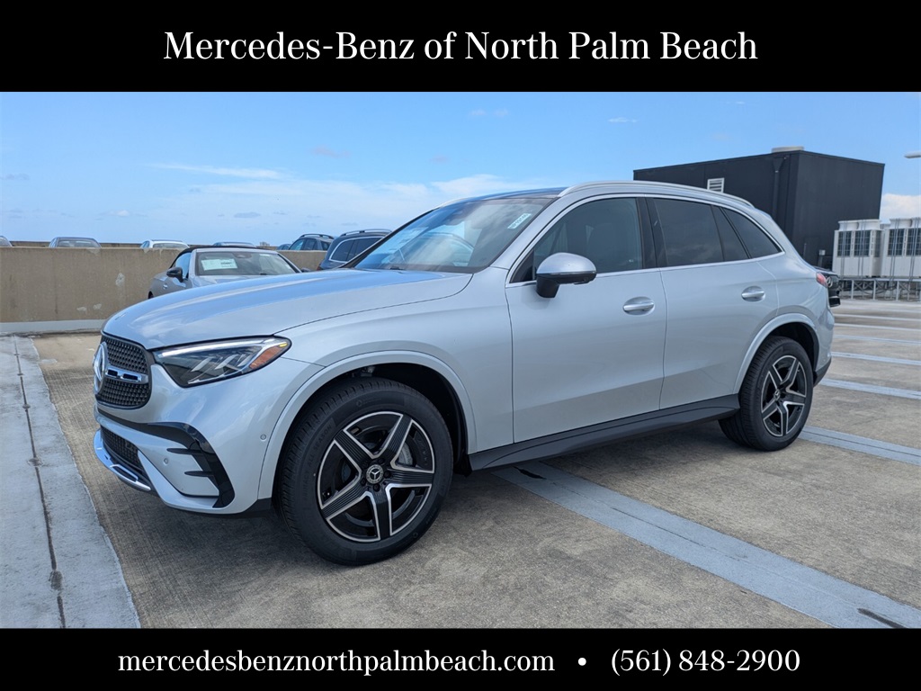 2026 Mercedes-Benz GLC Base's photo