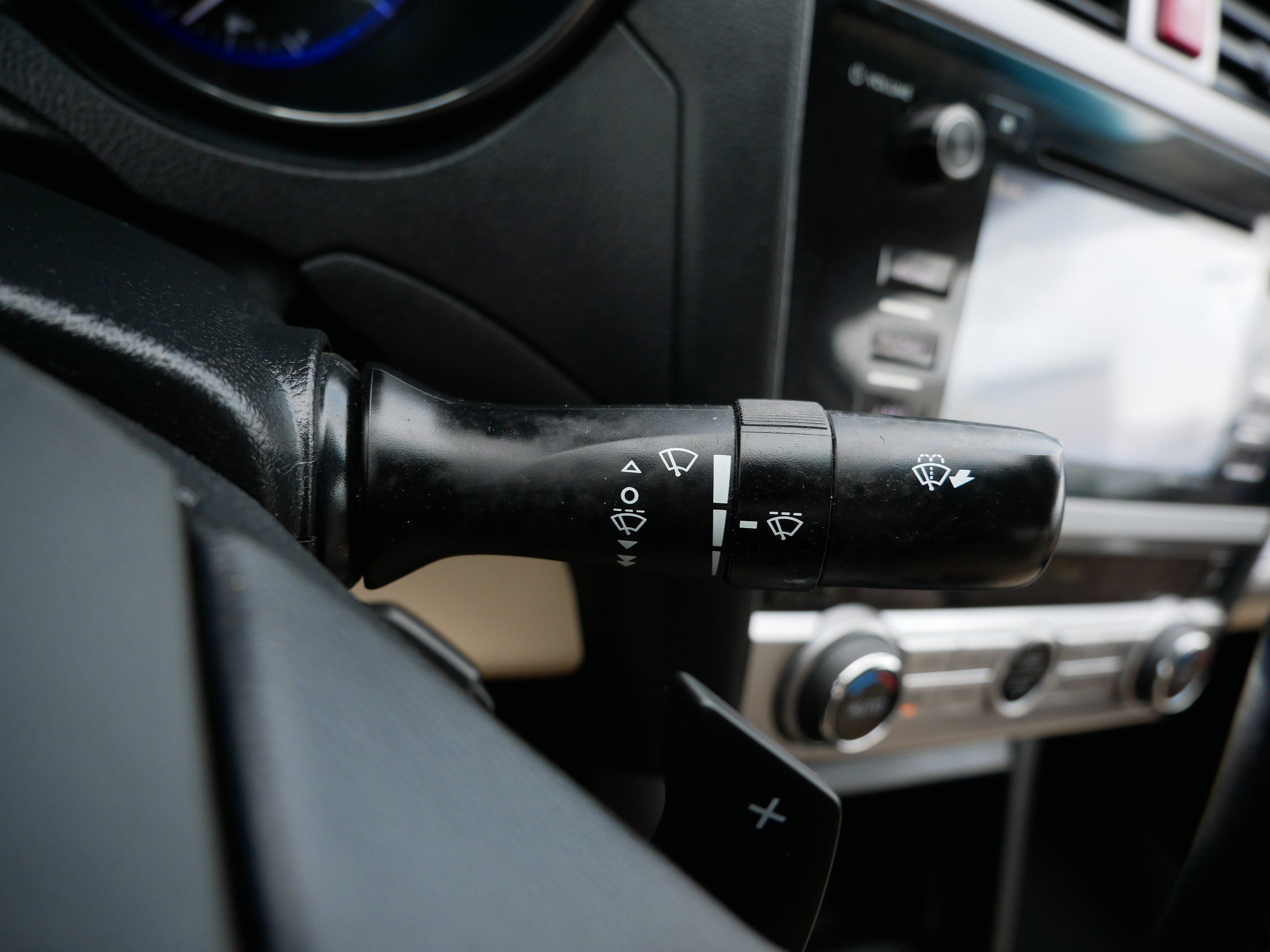 2016 Subaru Legacy 2.5i Premium photo 33