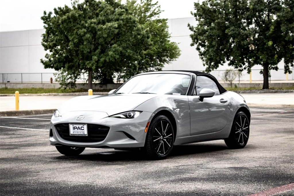 2025 Mazda MX-5 Miata Miata Grand Touring photo 7