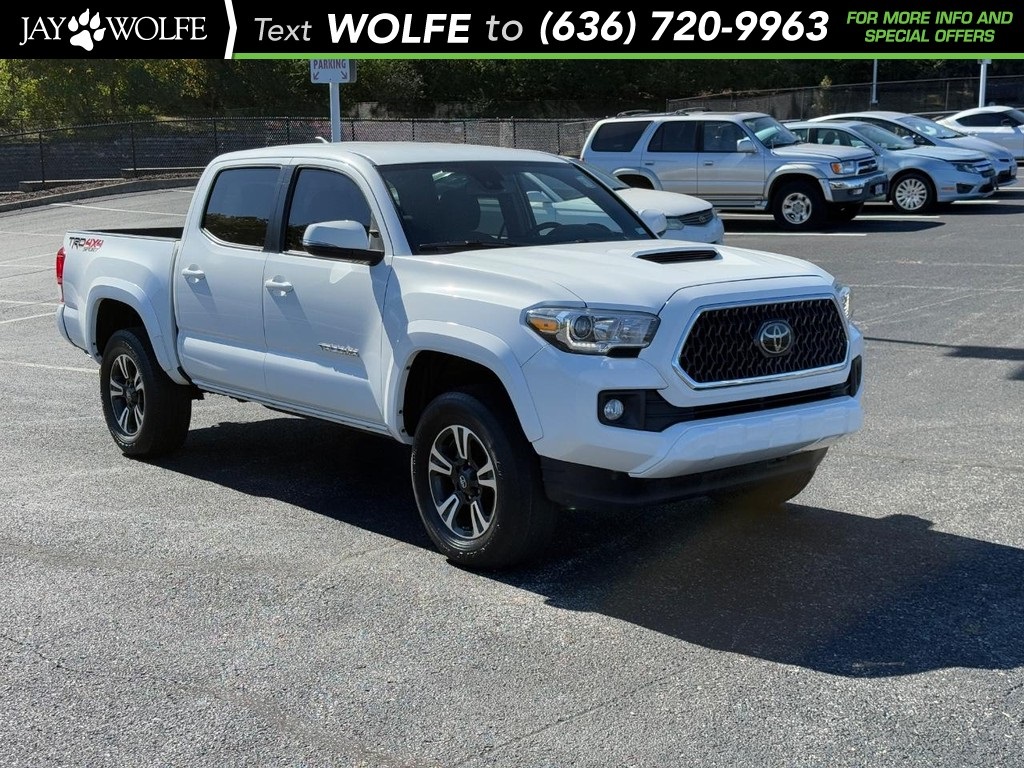 2019 Toyota Tacoma TRD Sport's photo