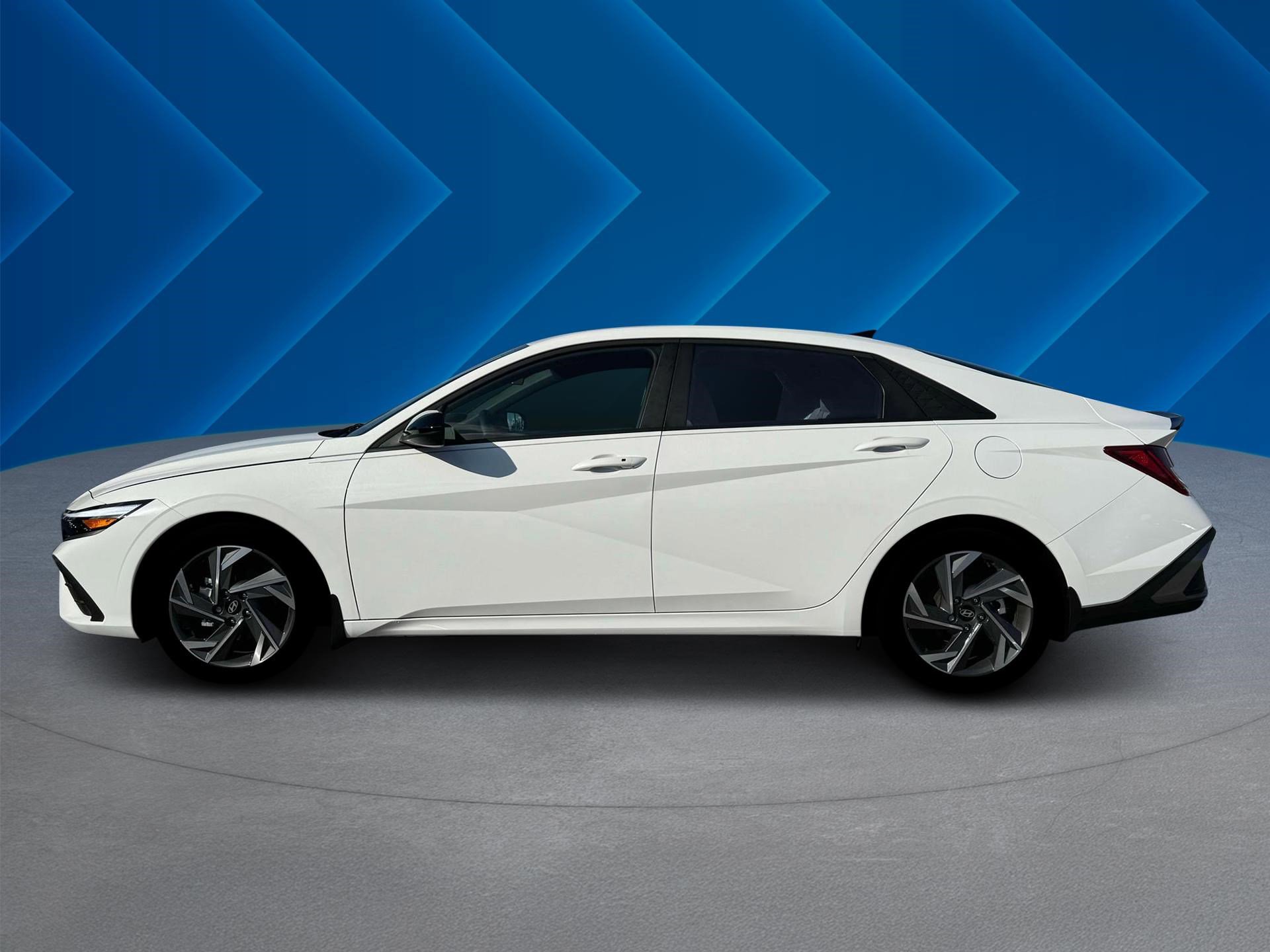 2025 Hyundai Elantra Hybrid SEL Sport photo 3