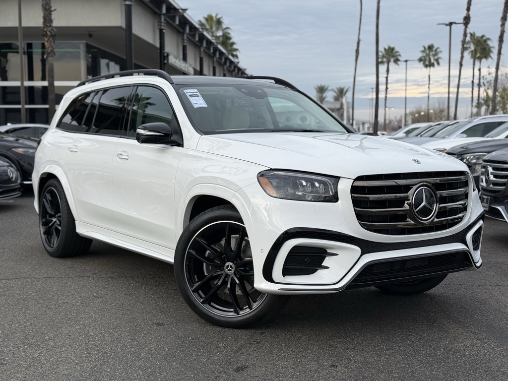 2026 Mercedes-Benz GLS Base's photo